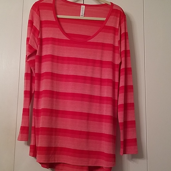 LuLaRoe Tops - $10 --> LuLaRoe Lynnae
